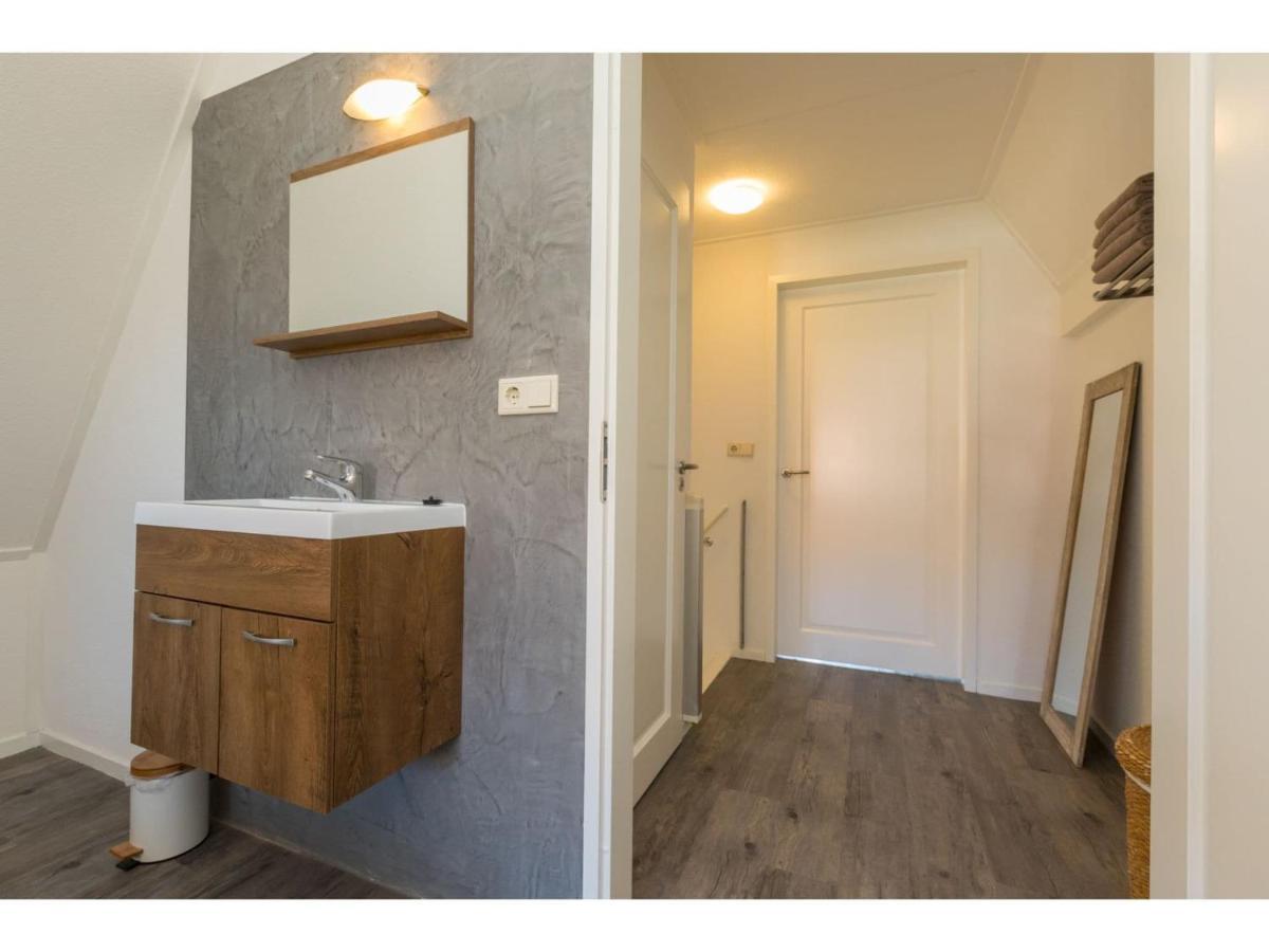 Quietly Located House Within Walking Distance Of The Beach Domburg Kültér fotó