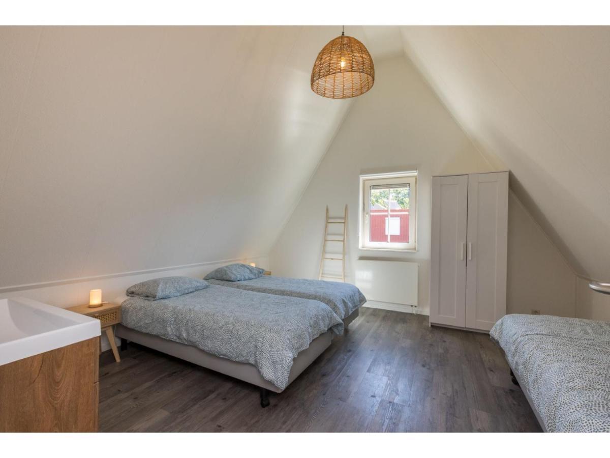 Quietly Located House Within Walking Distance Of The Beach Domburg Kültér fotó