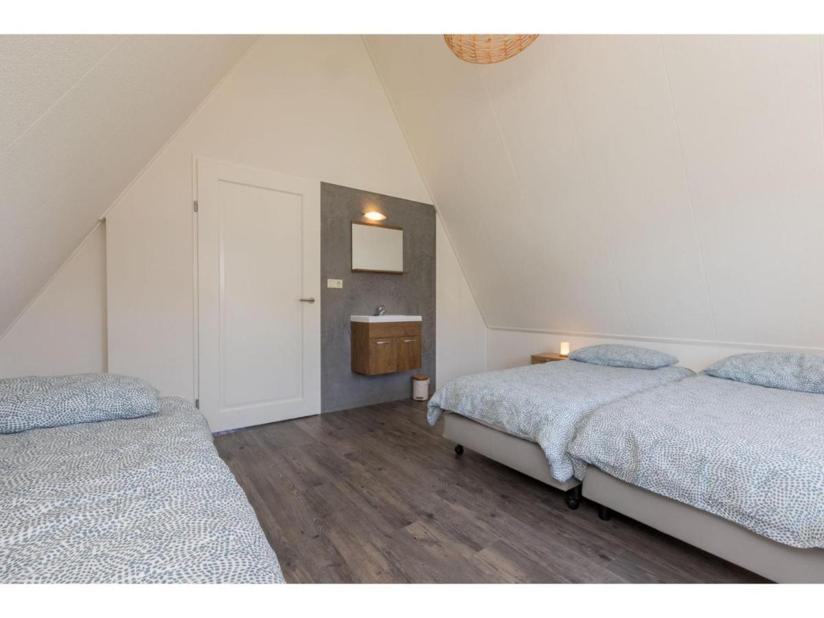 Quietly Located House Within Walking Distance Of The Beach Domburg Kültér fotó