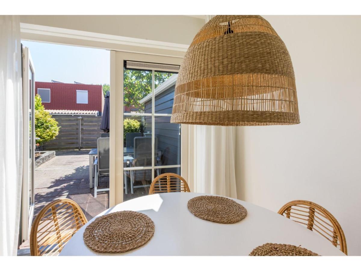 Quietly Located House Within Walking Distance Of The Beach Domburg Kültér fotó